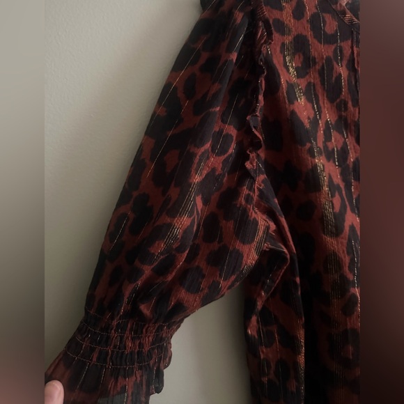 LOFT  Leopard Cheetah Print Gold metallic accent short sleeve Blouse size XL - Picture 5 of 14